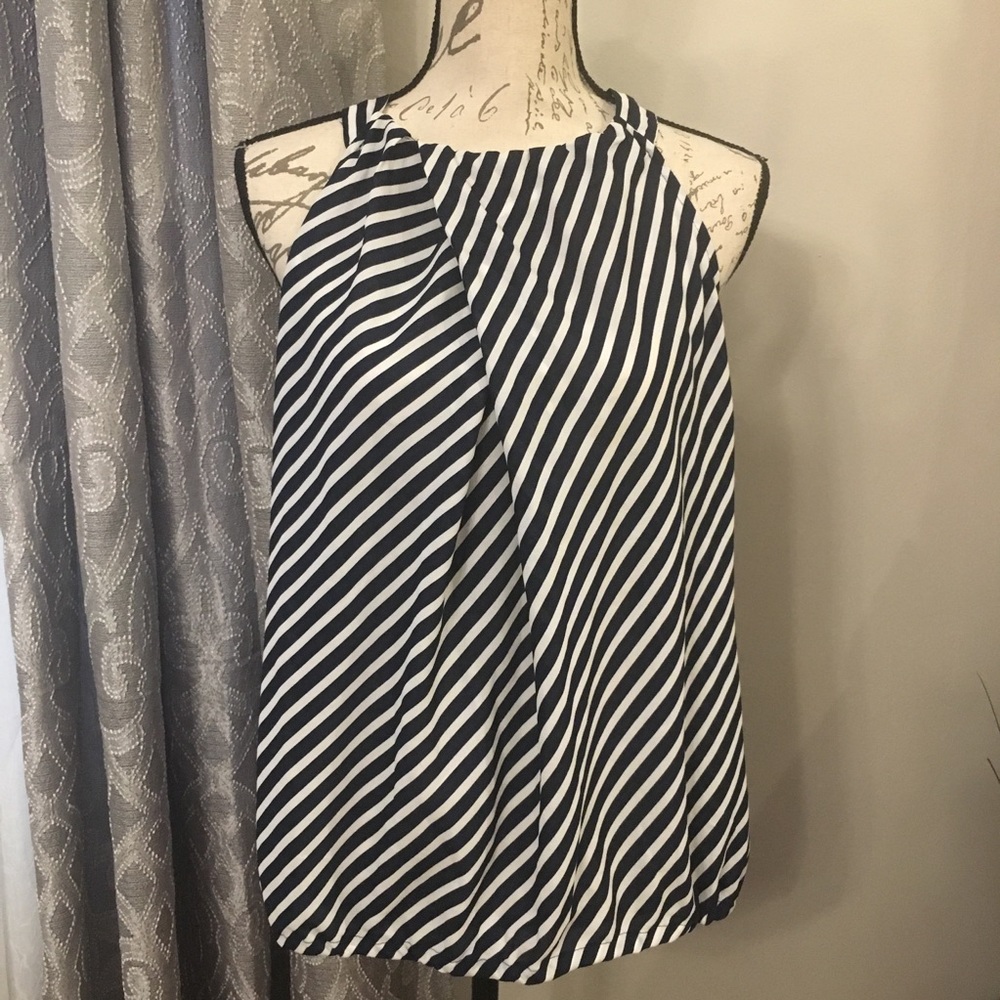New York & Company Top Size Large